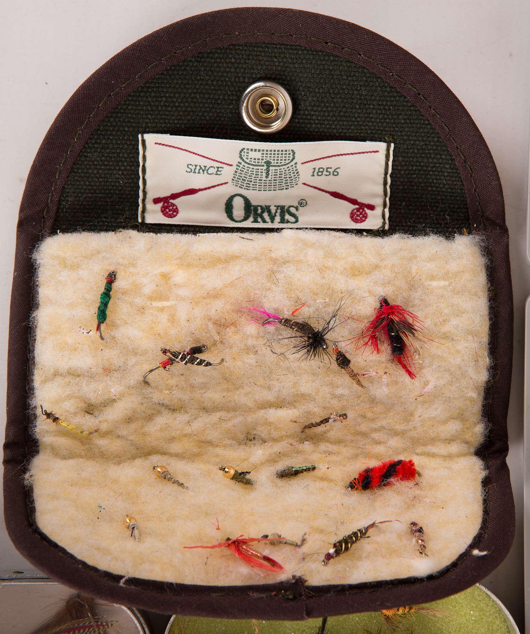 A Wheatley 'Silmalloy' fly box and collection of approx. 100 good, wet and dry flies, sold - Image 6 of 6