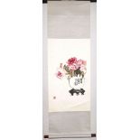 A CHINESE INK PAINTING OF FLOWERS IN A BOWL. Scroll mounted, 43 x 33.5cm. 中国水墨牡丹
