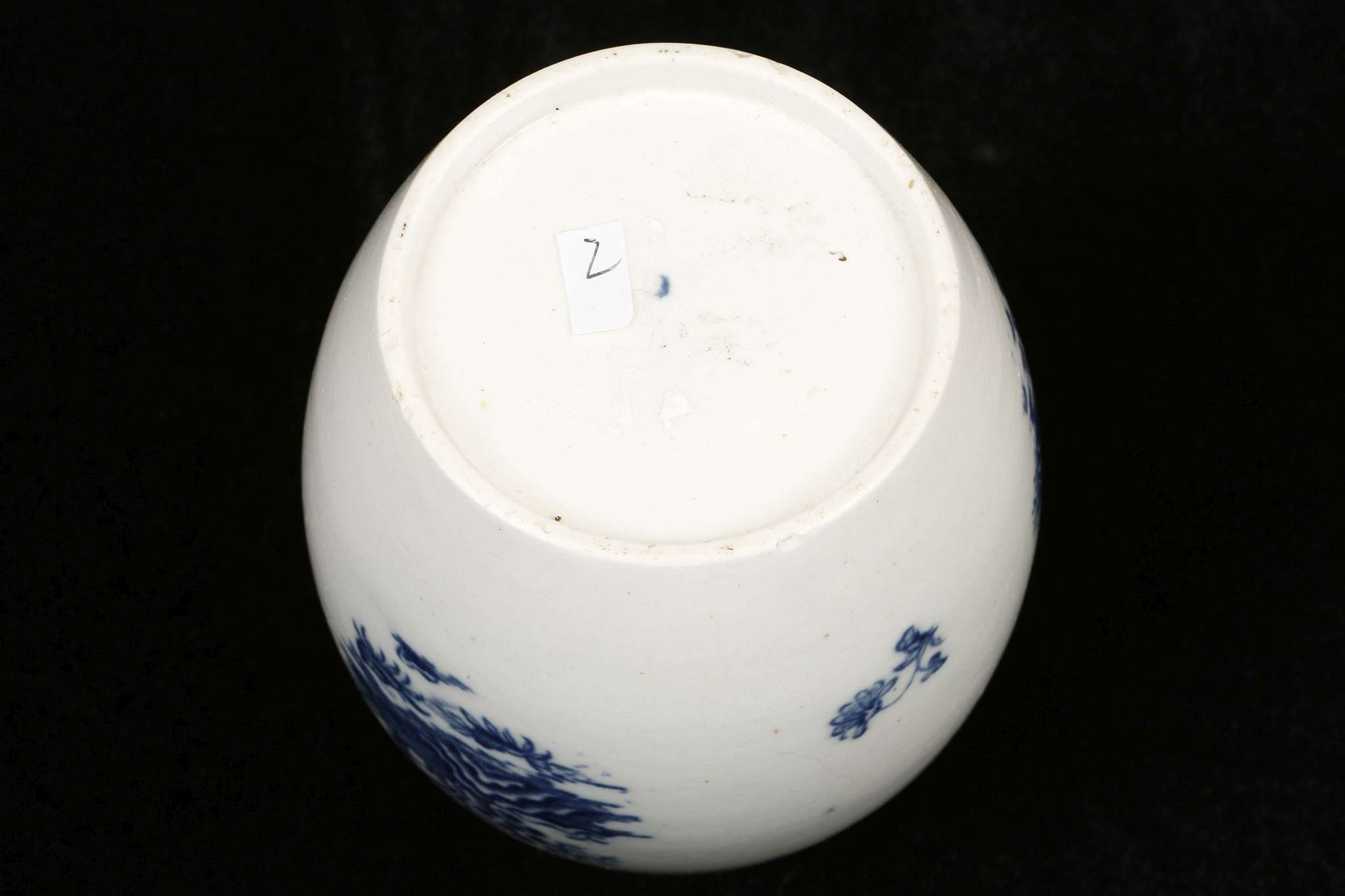 A WORCESTER TEA CANISTER, circa 1770, the barrel form printed in blue with the 'Fence' pattern (10. - Image 5 of 5