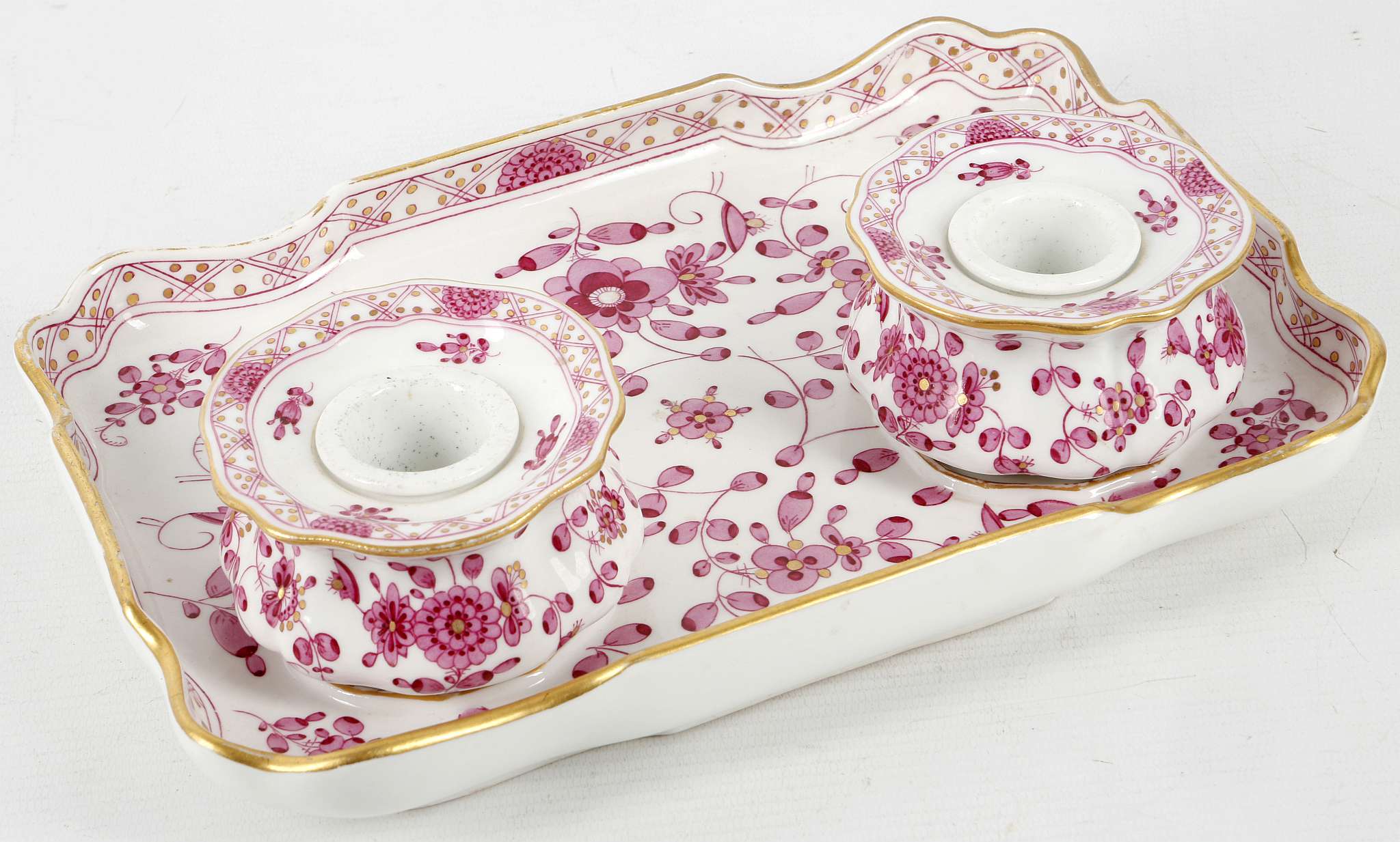 A MEISSEN INKSTAND, 19th century, painted with Indian Pink decoration highlighted in gold, gilt-line - Image 2 of 3