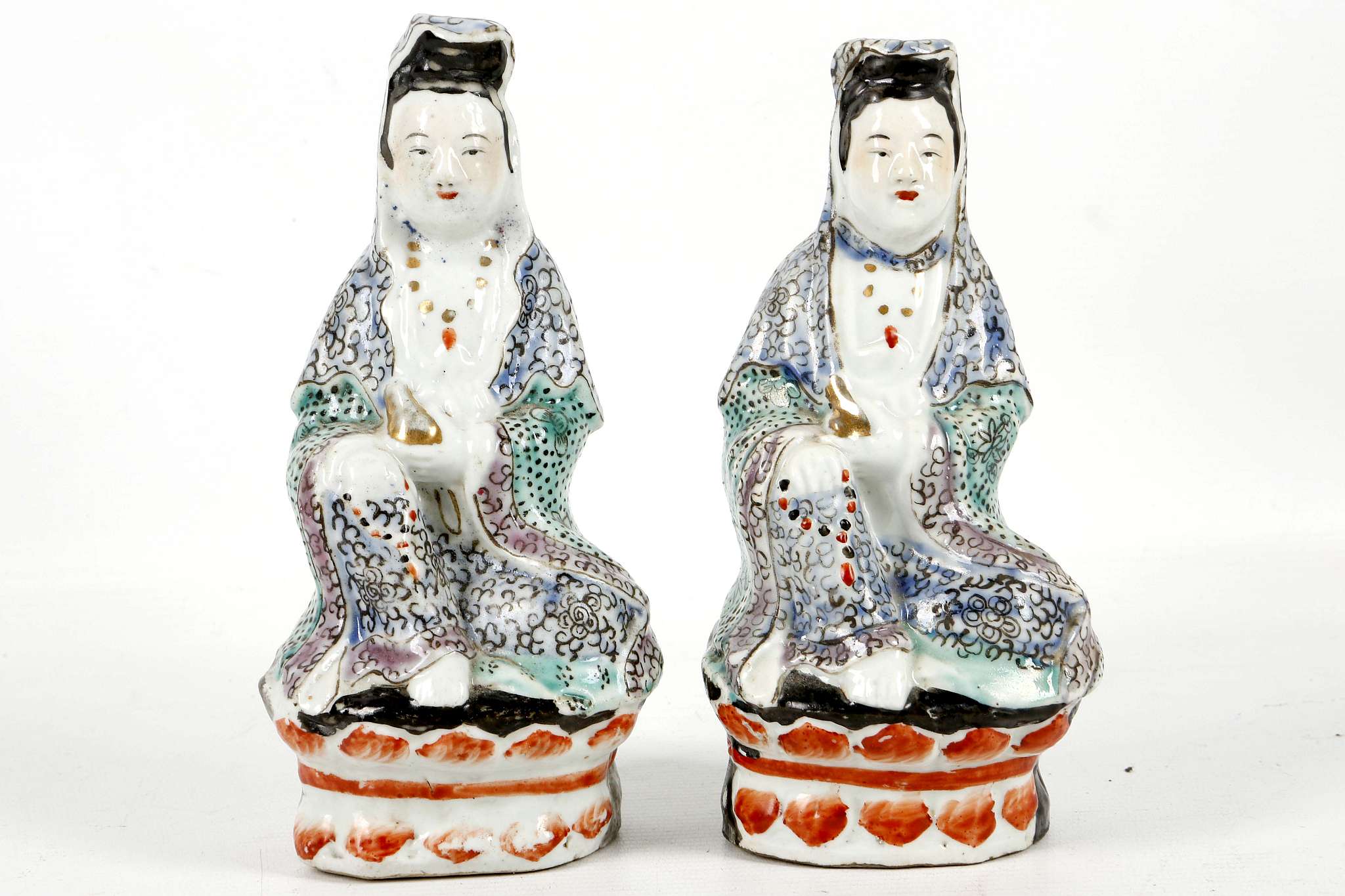 A pair of early 20th Century Chinese figures