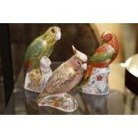 Three Royal Crown Derby porcelain of models of parrots (3)