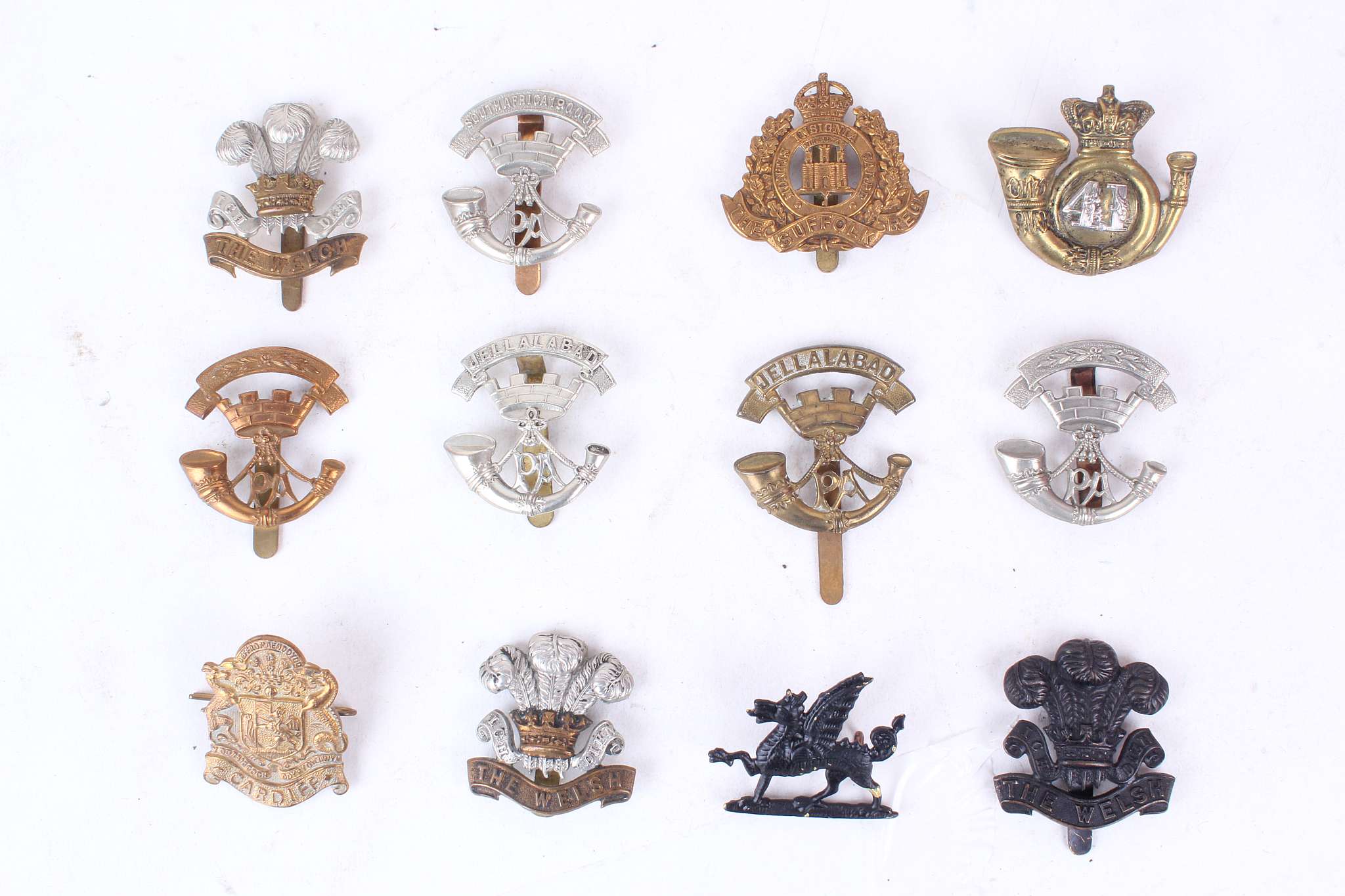 British Army cap badges mixed inc; Norfolk, Northumberland Fusiliers, Worcestershire, The Welch, The - Image 2 of 4