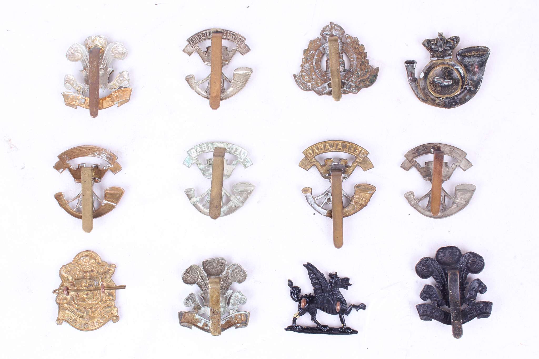 British Army cap badges mixed inc; Norfolk, Northumberland Fusiliers, Worcestershire, The Welch, The - Image 4 of 4