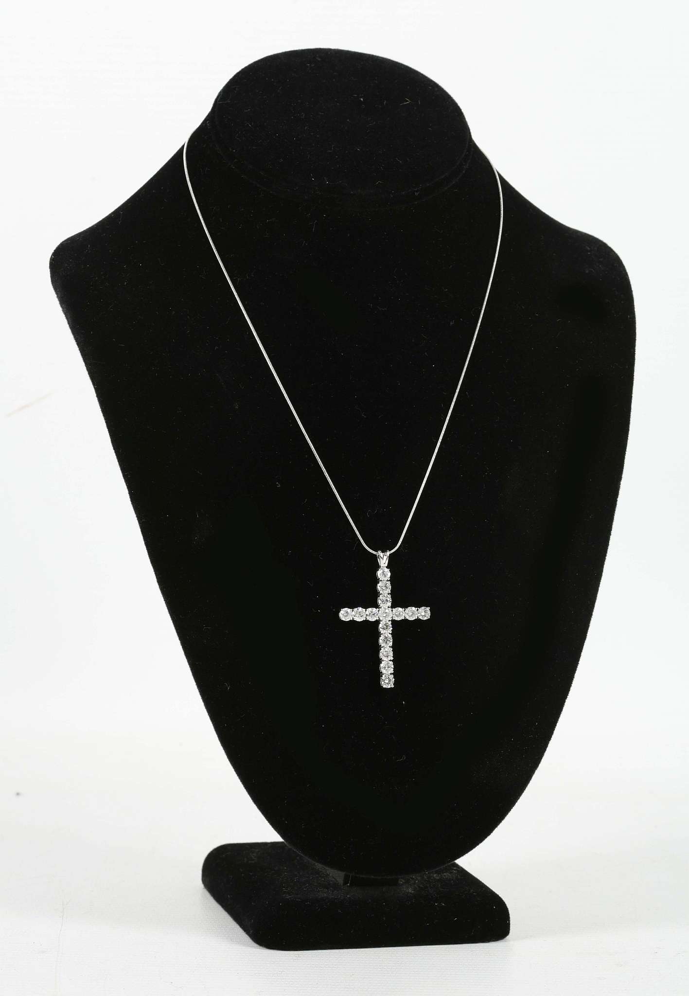 An 18ct white gold large diamond cross, 3.80ct on 18ct white gold snake chain - Image 2 of 3