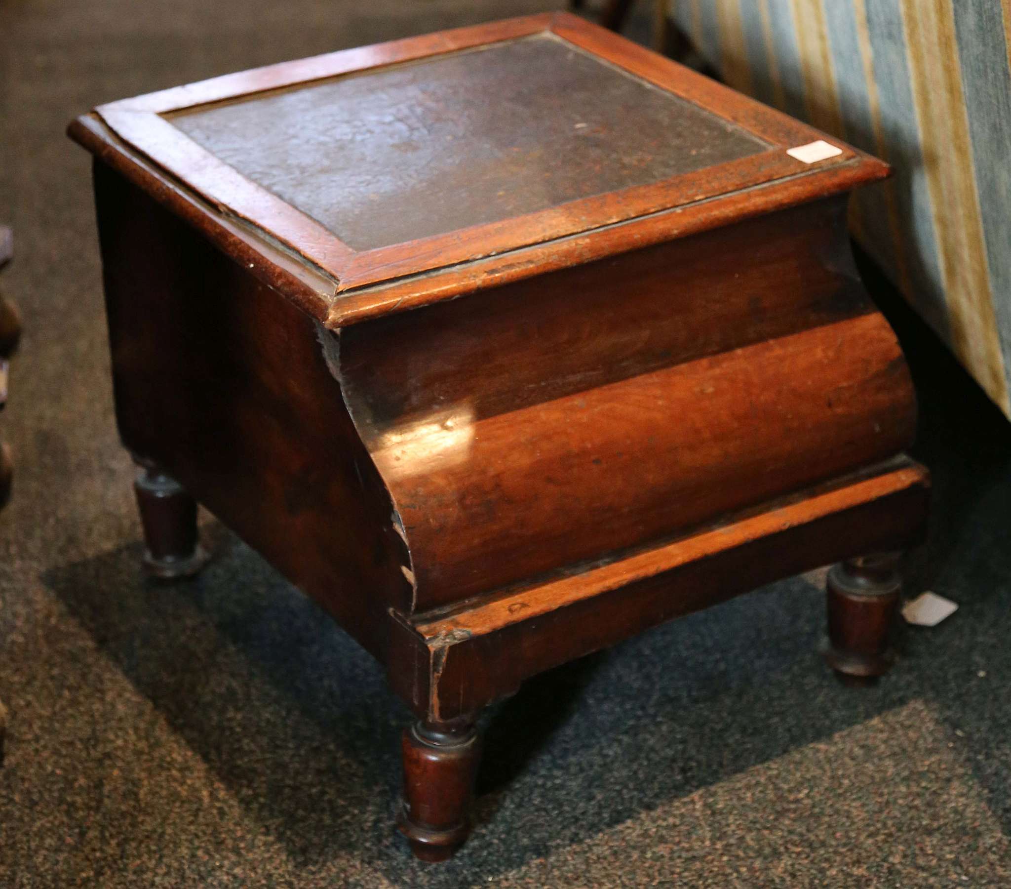 A George III tilt-top tripod table and a 19th Century commode (2) - Image 2 of 2