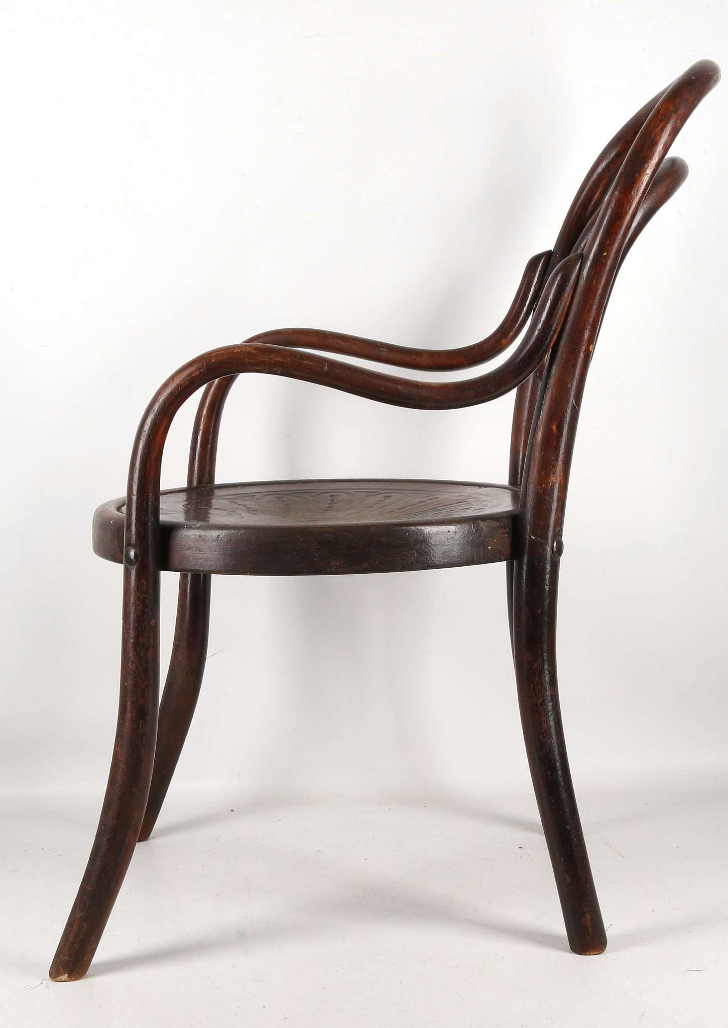 A Thonet child's bentwood chair, arms, fan decorat - Image 2 of 6