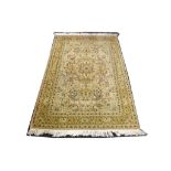 Persian Tabirz wool and silk, 1.60m x 1.01m, condi