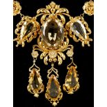A 19th Century 14ct gold and citrine set dress nec