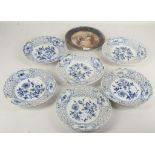 A set of six early 20th Century, Meissen porcelain blue and white plates in 'onion pattern', each