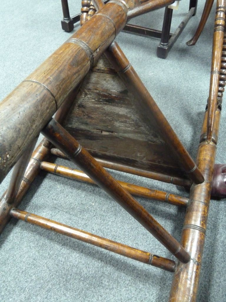 A turner's oak chair, circa 1700, with t - Image 3 of 4