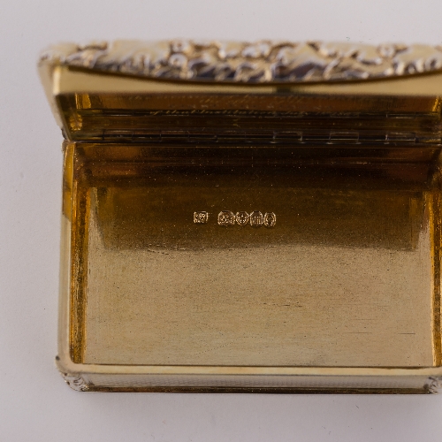 A William IV silver gilt snuff box, Charles Rawlings & William Summers, London 1835, with engine- - Image 2 of 4
