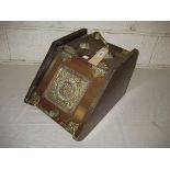 Early 20th Century mahogany coal scuttle