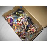 Quantity of Costume Jewellery (1 box)