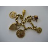 9 Carat Gold Charm Bracelet with various charms (approx. 15.6 g)