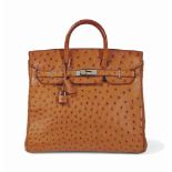 SAC BIRKIN HAUT À COURROIES 32 EN AUTRUCHE COGNAC, GARNITURE EN MÉTAL ARGENTÉ PALLADIÉ
HERMÈS,