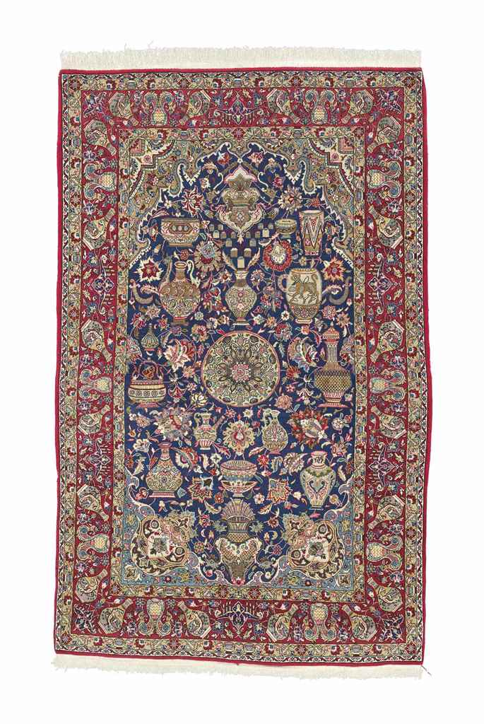 A fine Qum rug
approx: 7ft. x 4ft.4in.(213cm. x 132cm.)