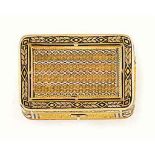 AN EARLY 19TH CENTURY SWISS GOLD AND ENAMEL MINIATURE MUSICAL VINAIGRETTE
The rectangular engine-