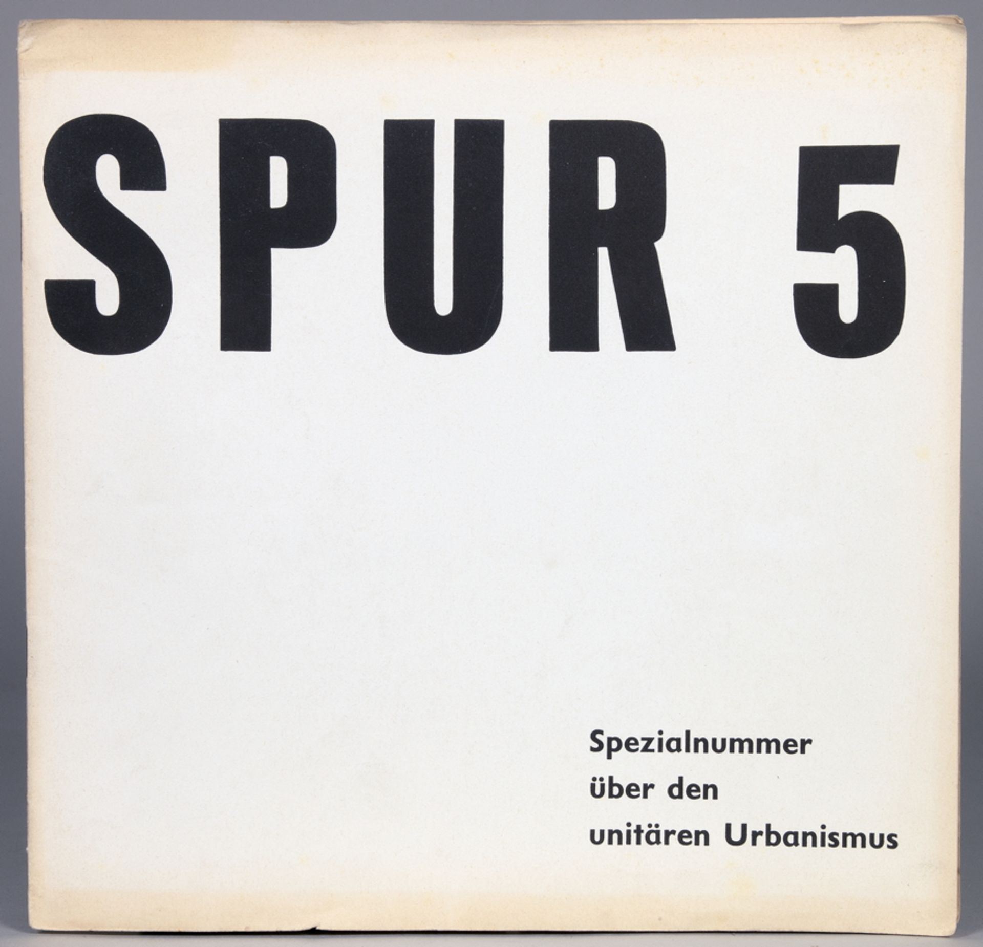 Spur. # 1 [bis] 7. – Spur – Wir. – Geflecht, Heft 2. – Zusammen neun Hefte. München 1960–1966. Mit - Image 5 of 9