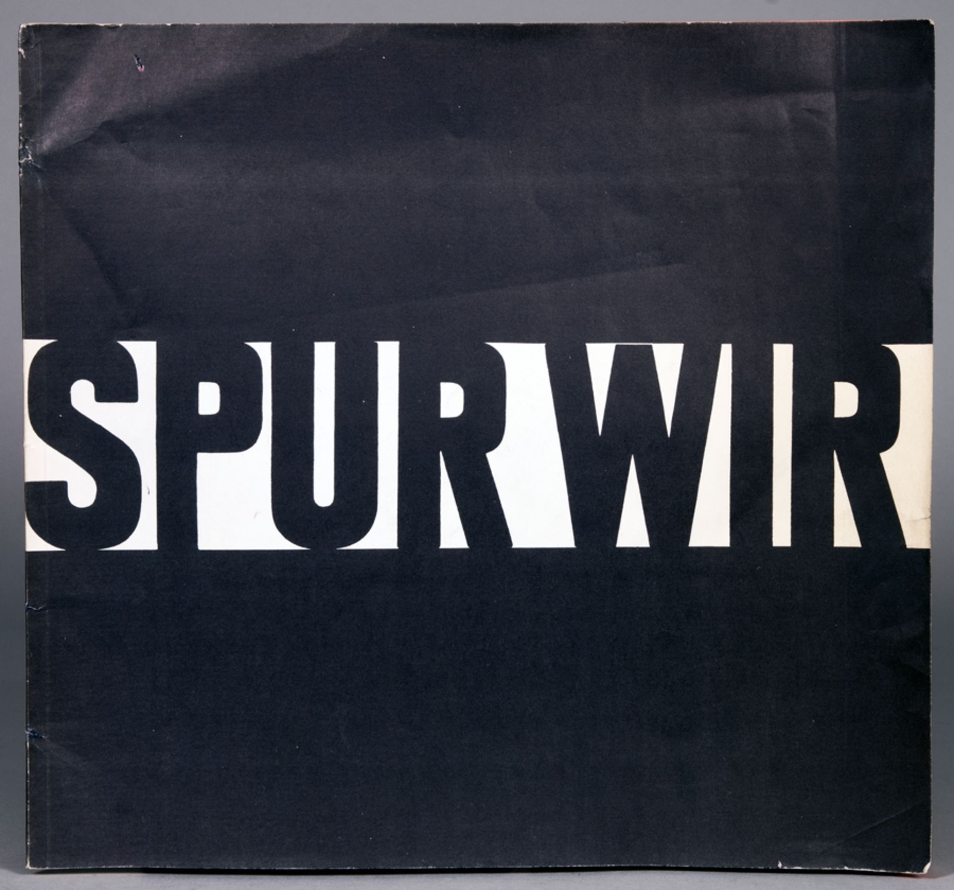 Spur. # 1 [bis] 7. – Spur – Wir. – Geflecht, Heft 2. – Zusammen neun Hefte. München 1960–1966. Mit - Image 8 of 9