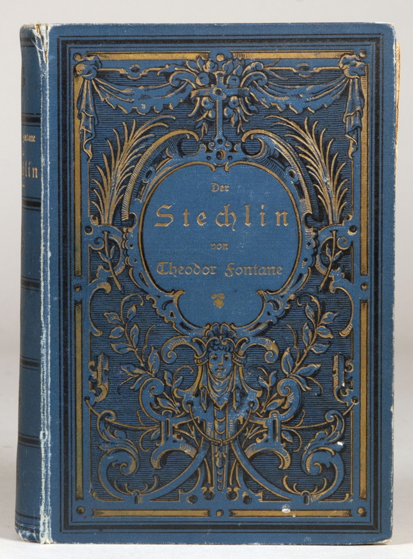 Theodor Fontane. Der Stechlin. Roman. Berlin, F. Fontane 1899. Blauer Originalleinenband mit reicher