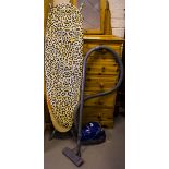 IRON IRONING BOARD + VACUUM