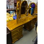 PINE DOUBLE PEDESTAL DESK + 3 FOLD MIRROR