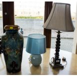 2 TABLE LAMPS + TALL VASE