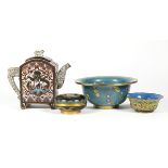 (lot of 4) Group of Chinese cloisonne enameled items, consisting of a white teapot with a green