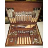 A 1920's boxed cutlery set