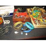 A large quantity vintage of costume jewellery