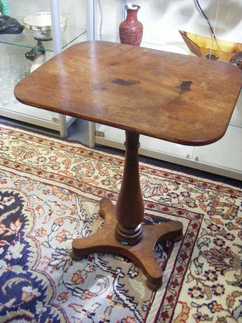 19thC. Pedestal Table