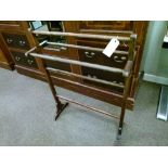 Early 20th Century mahogany towel rail