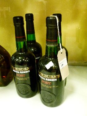 Wines and spirits - Four bottles of Cockburn's Special Reserve Port