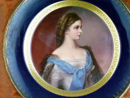 Franz Xaver Thallmaier porcelain cabinet plate - Elisabeth Kaiserin von Oesterreich, signed F.X. - Image 2 of 4