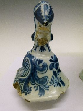 19th Century Dutch Delft baluster vase and cover having blue and white painted decoration - Image 7 of 9