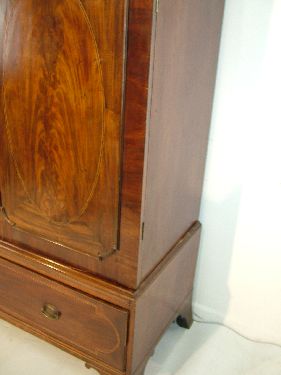 George III mahogany linen press, the upper section having a moulded cornice, two panelled doors with - Image 2 of 5