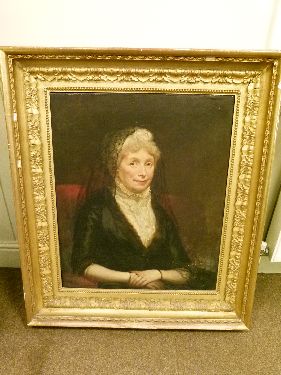 Attributed to James Northcote (1746-1831) - Oil on canvas - Portrait of an elderly lady wearing a - Image 2 of 8