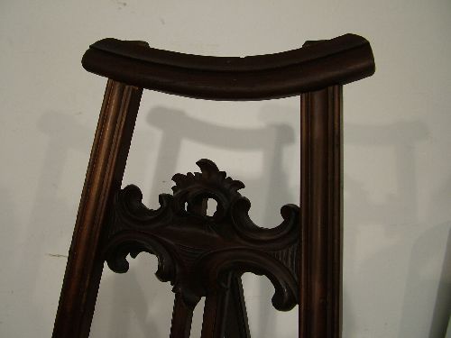 Carved mahogany and beech floor standing easel standing on scroll supports, overall height 166cm - Image 2 of 6