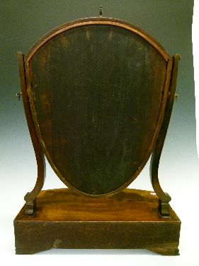 George III crossbanded mahogany shield shaped dressing table mirror, the box base fitted two short - Image 5 of 5