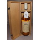 FLORA AND FAUNA 10YEAR OLD TEANINICH 43%70CL WOODEN BOX