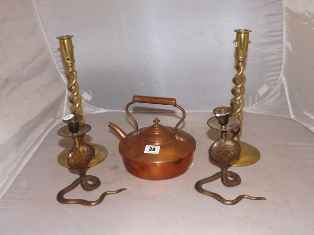 TWO PAIRS OF BRASS CANDLESTICKS & COPPER KETTLE