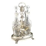 An important silver cruet Silversmith Stefano II Sciolet (Rome 1826 - 1870) (mark 949) circular base