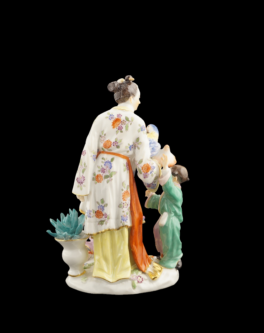 A Meissen porcelain group Modelled as a Japanese mother with two children, mark and n. 2678 under - Image 2 of 3