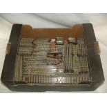 A tray containing a quantity of HORNBY DUBLO 3R Straight Track - EDB1 x 10, EDB1T x 3,