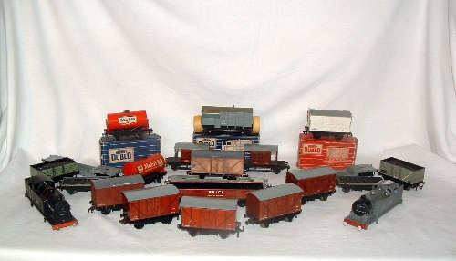 A tray containing 20 x HORNBY DUBLO Goods Wagons and Hornby Dublo and Trackmaster 0-6-2T bodies -