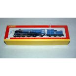 HORNBY R2171 BR Blue rebuilt Merchant Navy 4-6-2 'Canadian Pacific'.