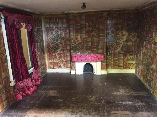 Large Doll's House 'The Folly' in Tudor style, - Image 8 of 11
