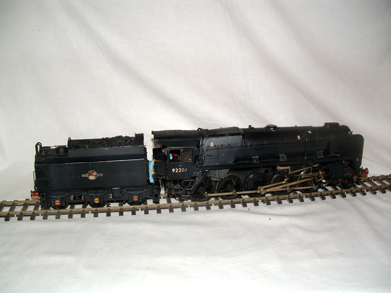 O Gauge Brass BR Black Class 9F 2-10-0 no 92203 built by Jim Harris Acorn Models. - Image 2 of 3