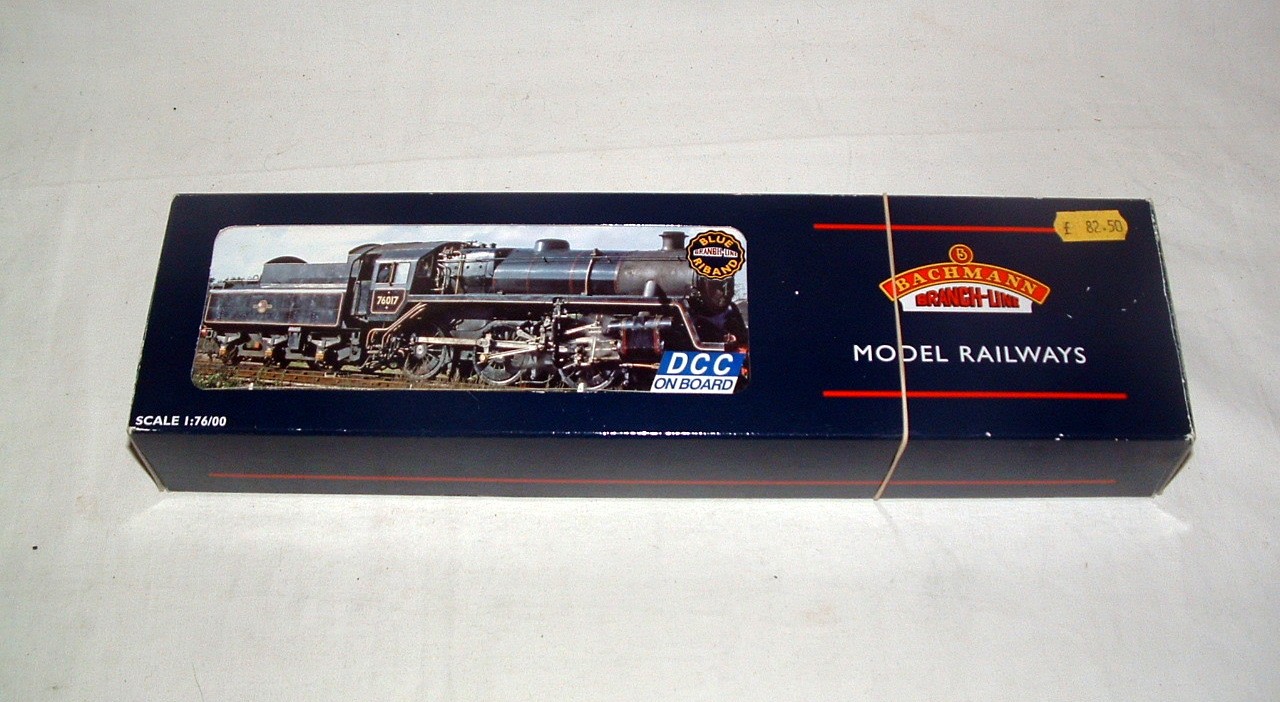 BACHMANN 32-953DC BR Black Standard Class 4MT 2-6-0. DCC on Board. Good Boxed with Instructions.